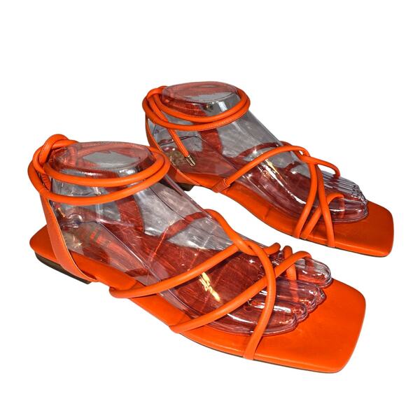 Vince Camuto Alminda Orange Sandal Toe Ring Strappy Tie Gladiator 9.5 - Picture 1 of 10